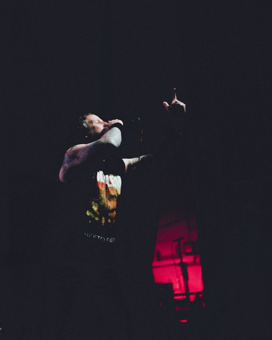 Criminal - 30 años de "Victimized"